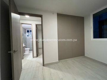 Se vende apartamento en Hato Pintado