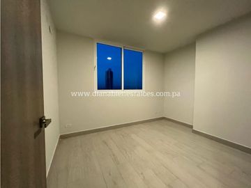 Se vende apartamento en Hato Pintado