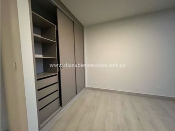 Se vende apartamento en Hato Pintado