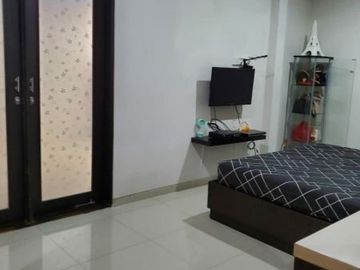 Rumah Terawat 2 LT Surabaya Timur Dekat Kenjeran, Mulyosari, MERR