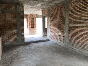 CASA  EN TEQUISQUIAPAN  GRANJAS RESIDENCIALES REYNA