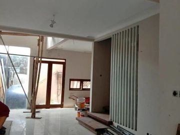 Rumah Cantik di Arcamanik Dekat Antapani & Cisaranten