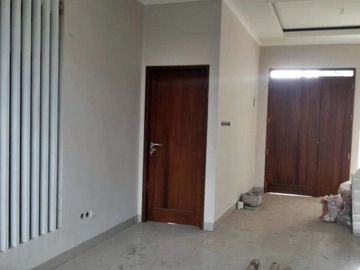 Rumah Cantik di Arcamanik Dekat Antapani & Cisaranten