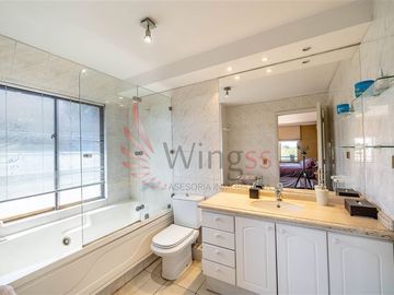 Departamento en Venta en L. Pasteur / Luis Carrera - Elegante Dúplex Buenos Espacios
