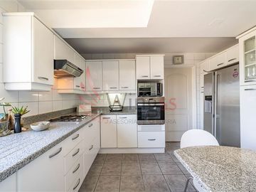 Departamento en Venta en L. Pasteur / Luis Carrera - Elegante Dúplex Buenos Espacios