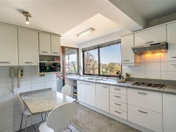 Departamento en Venta en L. Pasteur / Luis Carrera - Elegante Dúplex Buenos Espacios