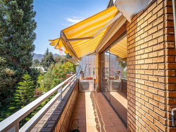 Departamento en Venta en L. Pasteur / Luis Carrera - Elegante Dúplex Buenos Espacios