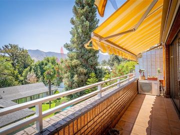 Departamento en Venta en L. Pasteur / Luis Carrera - Elegante Dúplex Buenos Espacios