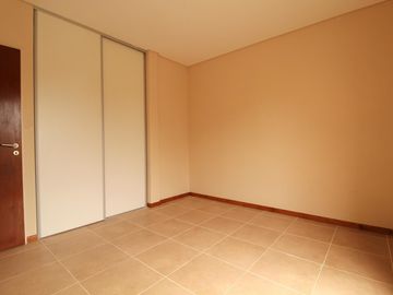 Duplex a estrenar en Ituzaingó 4 ambientes con parque