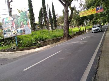 Rumah murah sejuk asri sejuk pinggir jalanr aya Cipageran Kolmas Cimahi