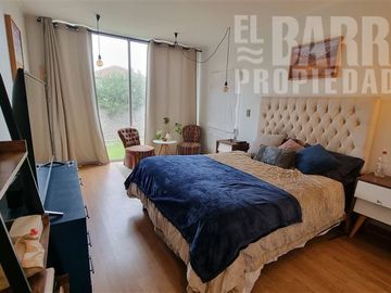 Casa en Venta en Chicureo / Piedra Roja