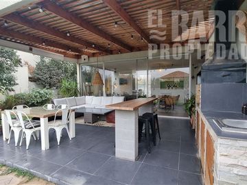 Casa en Venta en Chicureo / Piedra Roja