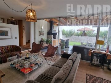 Casa en Venta en Chicureo / Piedra Roja