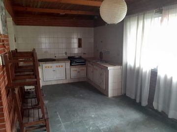 VENTA CASA DOS HABITACIONES SAN LORENZO