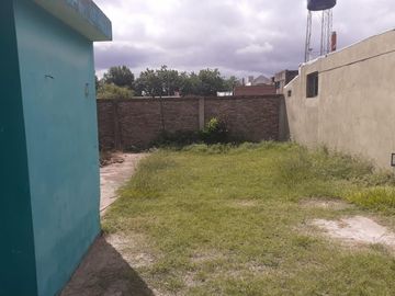 VENTA CASA DOS HABITACIONES SAN LORENZO
