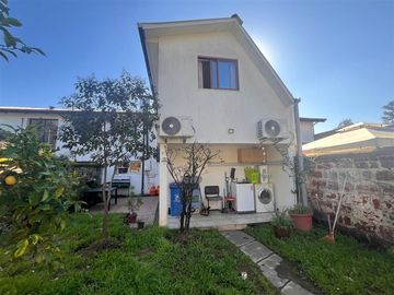 Casa en arriendo de 4 dorm. en Centro Talca