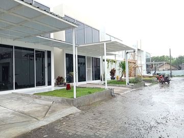 Rumah Mewah Dekat Kampus UII Jalan Kaliurang: Murah Banget