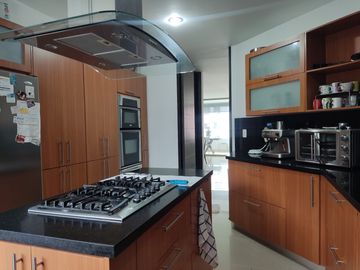 apartamento en venta en aguacatal. Cod V11560