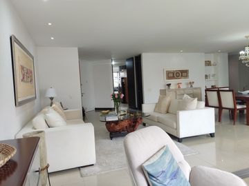 apartamento en venta en aguacatal. Cod V11560