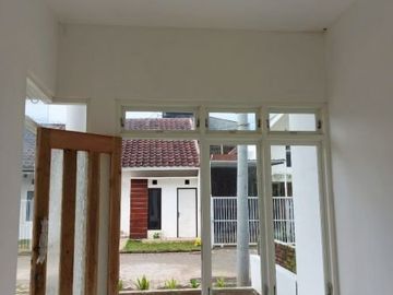 rumah murah area pakis harga 300 jt an