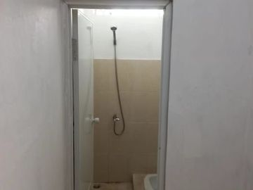 DIJUAL RUMAH TERMURAH DLM PERUM PINGGIR JALAN DI PURWOMARTANI DEKAT PAMELLA 7