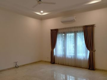 For Rent Town House at Kemang Utara & Semi Furnished HSE-A0374