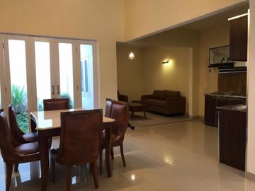 5 Bedroom House for sale