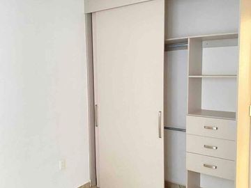 CASA EN VENTA EN RESIDENCIAL EL DORADO, SALIA A SILAO, PUERTO INTERIOR,FRACC. PRIVADO, EN LEÓN GTO