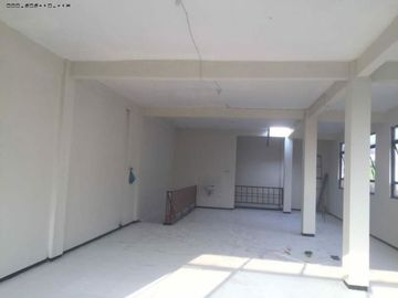 Ruko di Rungkut Megah Raya, Nol Jalan