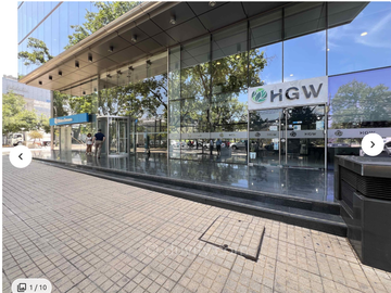 Local comercial a pasos de costanera center