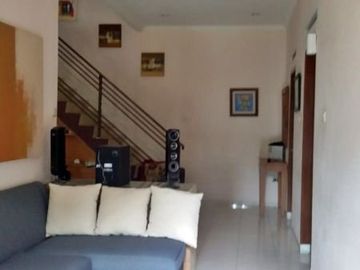 Rumah Siap Huni Strategis Desain Classic