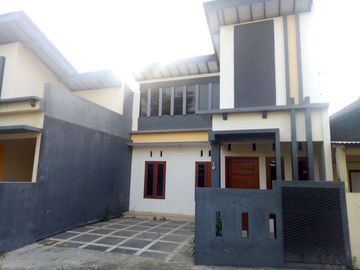 Dilingkungan aman dan nyaman Rumah dijual Belakang RS Atturots Seyegan