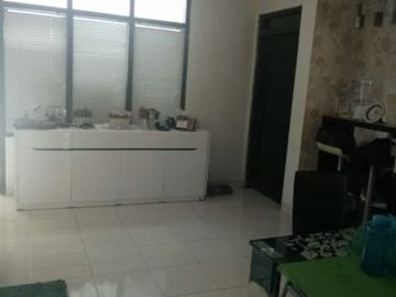 Rumah di babatan pilang - wiyung , surabaya