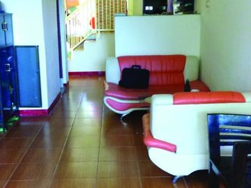 Kost Laki Laki Dekat GIANT MARGOREJO Bersih dan Nyaman