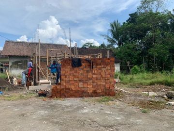 Cari Rumah Murah Harga 200jutaan Di Prambanan Dengan Konsep Klasik Ke Barat-Baratan?? Yuk Cek Disini.