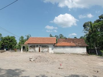 Cari Rumah Murah Harga 200jutaan Di Prambanan Dengan Konsep Klasik Ke Barat-Baratan?? Yuk Cek Disini.