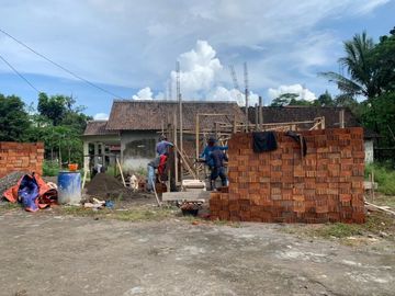 Cari Rumah Murah Harga 200jutaan Di Prambanan Dengan Konsep Klasik Ke Barat-Baratan?? Yuk Cek Disini.