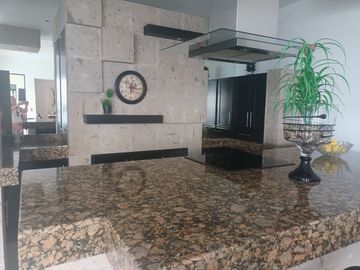 CASA C/ALBERCA EN COTO AL NORTE $8,100