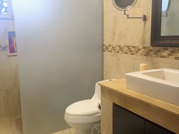 CASA C/ALBERCA EN COTO AL NORTE $8,100