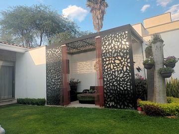 CASA C/ALBERCA EN COTO AL NORTE $8,100