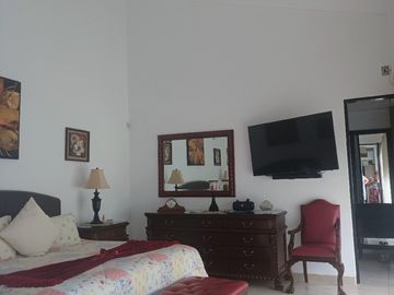 CASA C/ALBERCA EN COTO AL NORTE $8,100