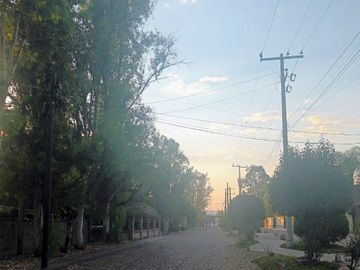 CASA C/ALBERCA EN COTO AL NORTE $8,100