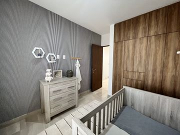 Casa en venta en privada cerrada en Zibata Queretaro