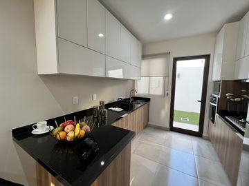 Casa en venta en privada cerrada en Zibata Queretaro