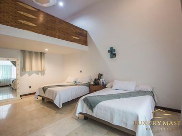 Casa en Bugambilias