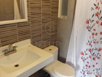 MODERNO DEPARTAMENTO CON EXCELENTE UBICACION EN MIRAFLORES