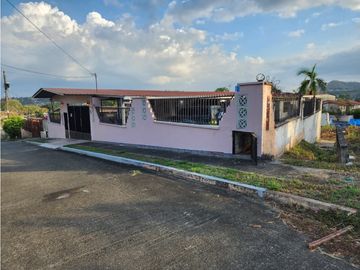 CASA COLINAS DEL ROCIO- LAS CUMBRES 3-855