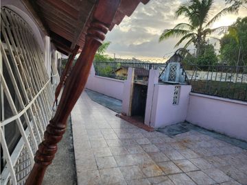 CASA COLINAS DEL ROCIO- LAS CUMBRES 3-855
