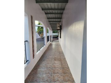 CASA COLINAS DEL ROCIO- LAS CUMBRES 3-855