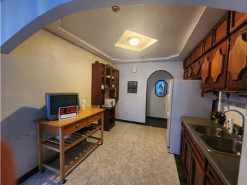 CASA COLINAS DEL ROCIO- LAS CUMBRES 3-855